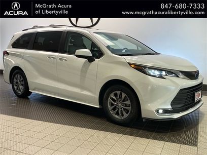 Used 2022 Toyota Sienna XLE