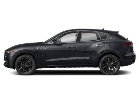 Used 2024 Maserati Levante GT Ultima AWD/4WD image 3