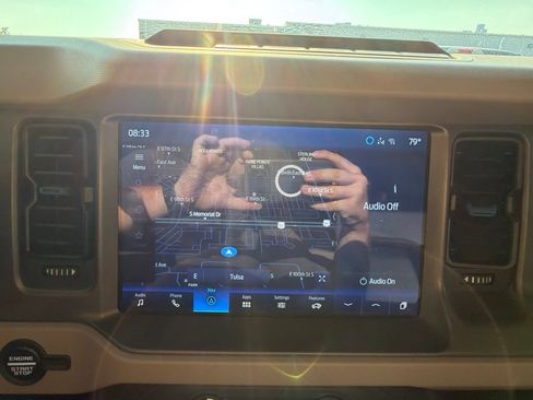 Used 2024 Ford Bronco Wildtrak AWD/4WD image 17