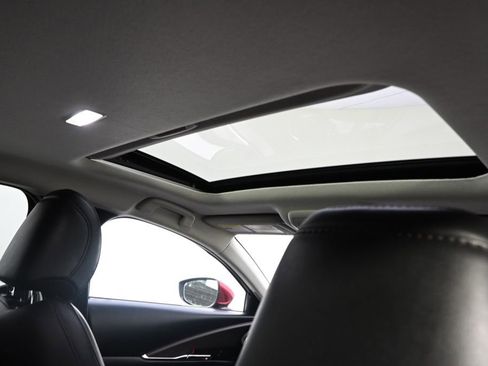 Used 2021 MAZDA CX-30 AWD 2.5 S w/ Premium Package image 17