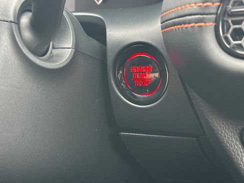 Used 2026 Honda HR-V Sport image 25