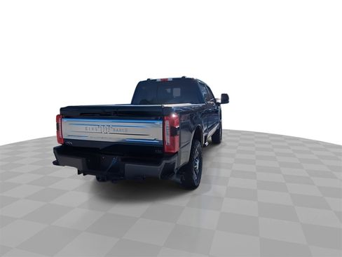 Used 2023 Ford F250 King Ranch image 8