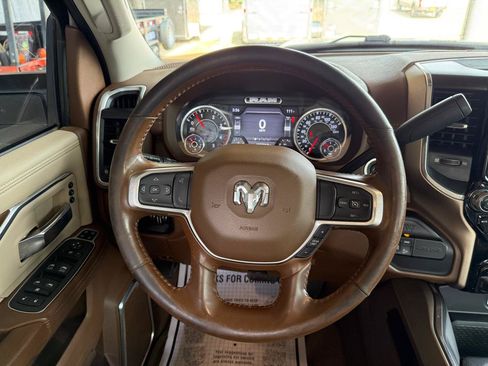 Used 2023 RAM 2500 Laramie AWD/4WD image 19