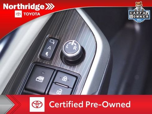 Certified 2024 Toyota Sienna Platinum FWD image 49