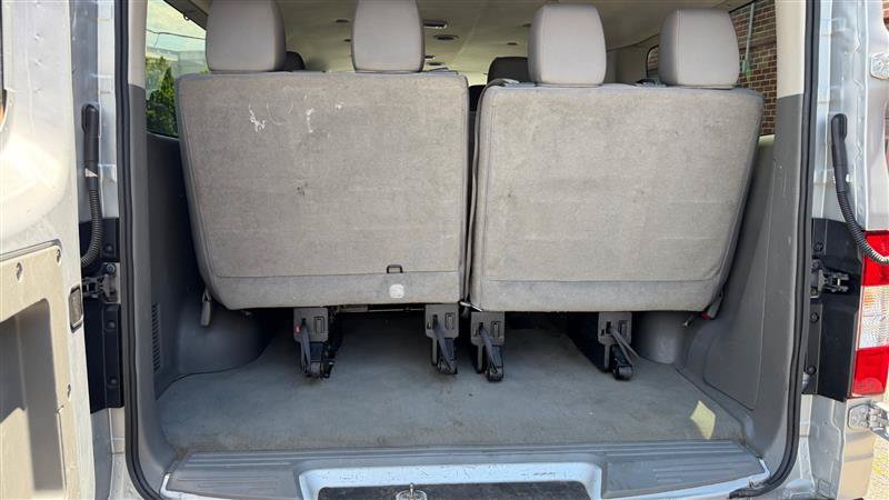 Used 2017 Nissan NV 3500 SV RWD image 9