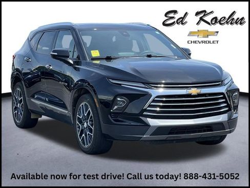 Used 2023 Chevrolet Blazer Premier w/ Enhanced Convenience Package AWD/4WD image 1