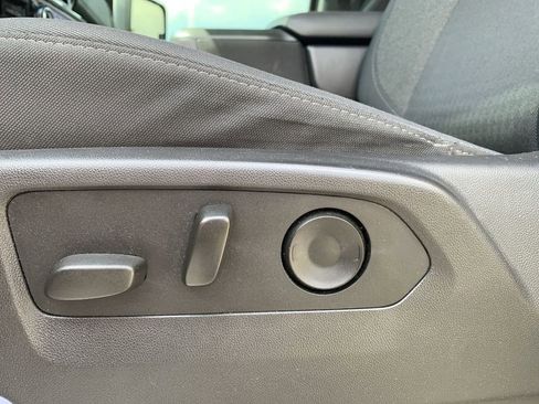 Used 2024 GMC Sierra 2500 SLE w/ SLE Value Package; image 14