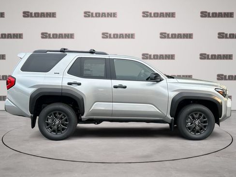 New 2026 Toyota 4Runner SR5 RWD image 6