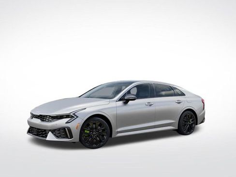New 2026 Kia K5 GT w/ GT1 Package FWD image 3