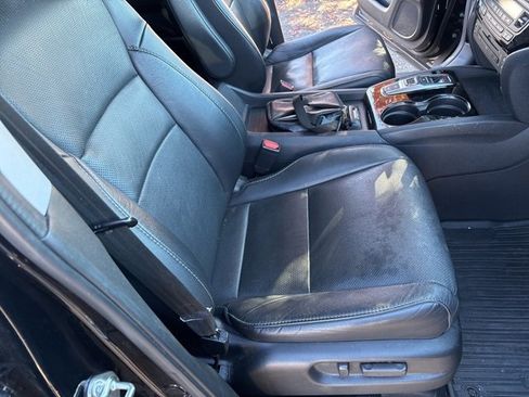 Certified 2018 Honda Pilot Elite image 25