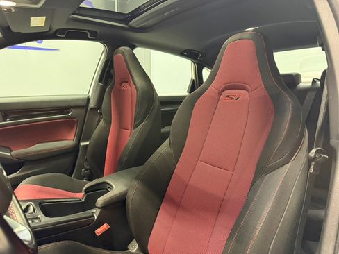 Used 2024 Honda Civic Si image 11