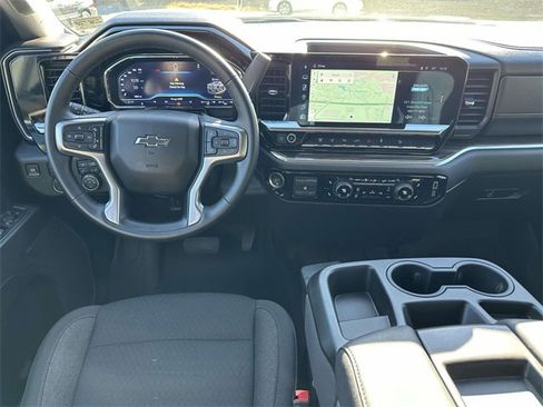 Certified 2025 Chevrolet Silverado 2500 LT w/ Trail Boss Package image 8