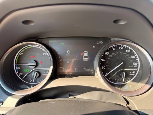 Used 2023 Toyota Camry XSE w/ Cold Weather Package FWD image 14