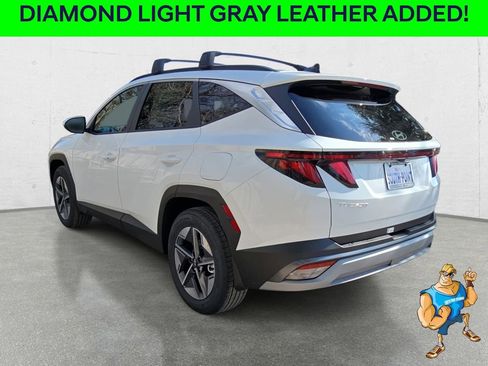 New 2026 Hyundai Tucson SEL FWD image 7