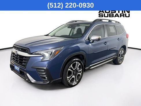 Used 2023 Subaru Ascent Limited w/ Technology Package AWD/4WD image 4