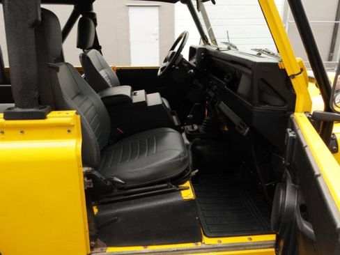 Used 1994 Land Rover Defender 90 image 14