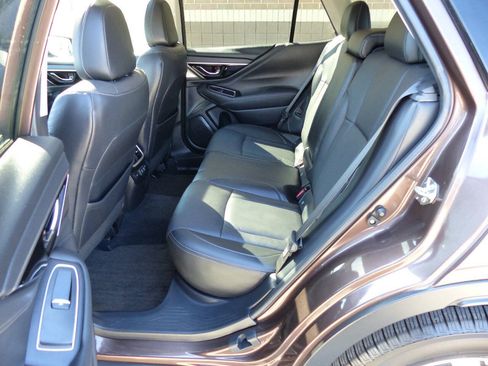 Used 2020 Subaru Outback Limited w/ Popular Package #2 AWD/4WD image 37