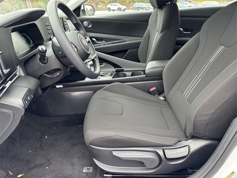 New 2026 Hyundai Elantra Blue image 9