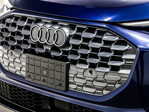 New 2025 Audi Q5 Premium image 13