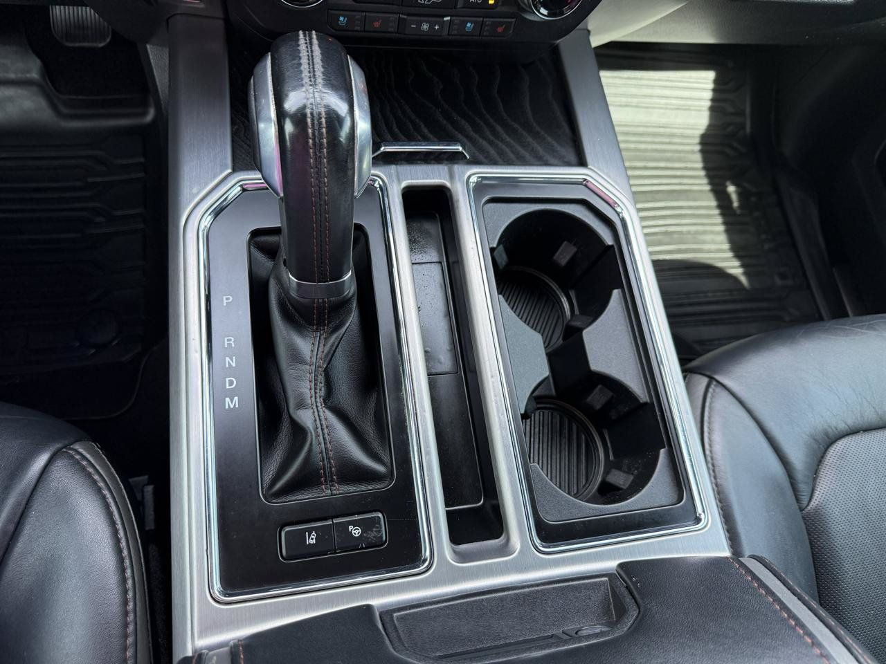 Used 2019 Ford F150 Platinum w/ Equipment Group 701A Luxury AWD/4WD image 35