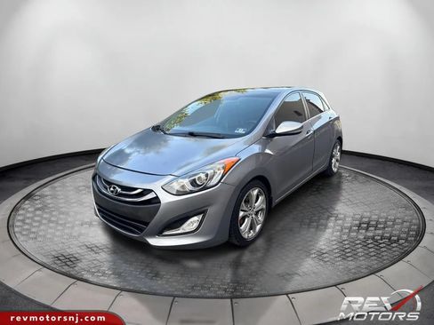 Used 2013 Hyundai Elantra GT w/ Style Pkg FWD image 1