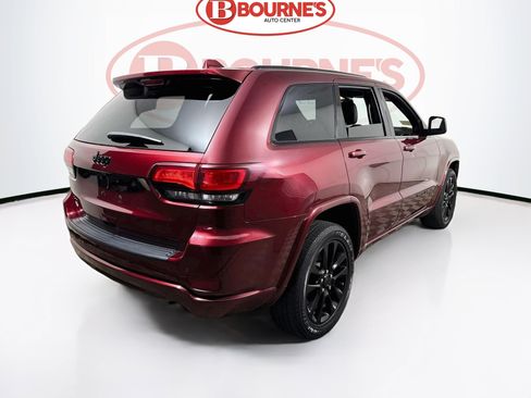 Used 2021 Jeep Grand Cherokee Laredo X AWD/4WD image 11