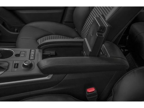 Used 2022 Toyota Highlander XLE AWD/4WD image 17