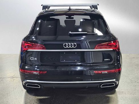 Used 2023 Audi Q5 2.0T Premium w/ Convenience Package image 6