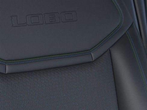 New 2025 Ford Maverick Lobo image 17