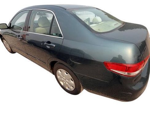 Used 2004 Honda Accord LX image 3