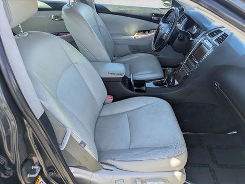Used 2011 Lexus ES 350 FWD image 22