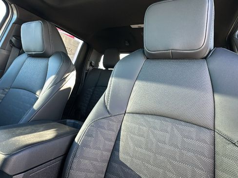 New 2025 Toyota Tacoma TRD Sport image 11