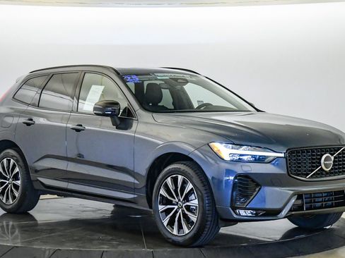Certified 2025 Volvo XC60 B5 Core AWD/4WD image 6
