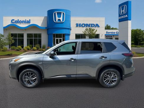 Used 2026 Nissan Rogue S AWD/4WD image 3