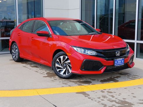Used 2019 Honda Civic LX image 2