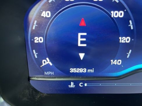 Used 2024 Chevrolet Silverado 3500 High Country w/ Technology Package image 23