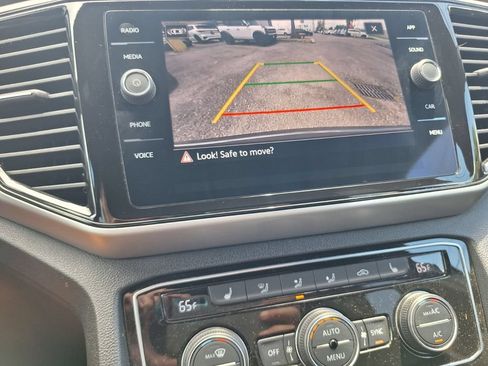 Used 2023 Volkswagen Atlas Cross Sport SE w/ Black Wheel Package FWD image 11