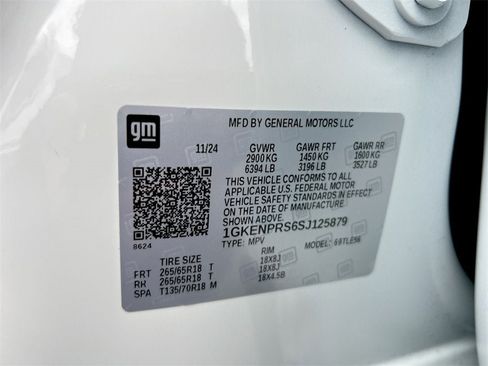 New 2025 GMC Acadia AT4 image 28