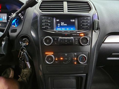 Used 2019 Ford Explorer 4WD Police Interceptor image 17