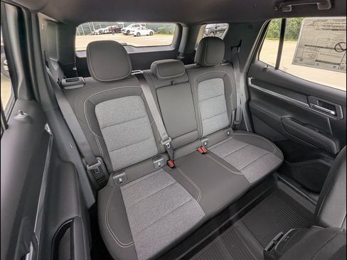 New 2027 GMC Terrain Elevation w/ LPO, Floor Liner Package AWD/4WD image 14