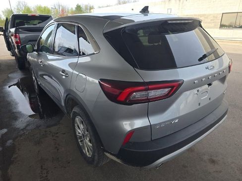 Used 2024 Ford Escape Active AWD/4WD image 3