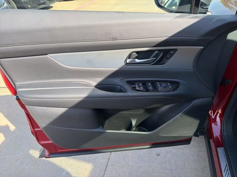 New 2026 Nissan Murano Platinum AWD/4WD image 13