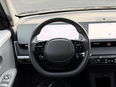 Used 2024 Hyundai Ioniq 5 SEL AWD/4WD image 28