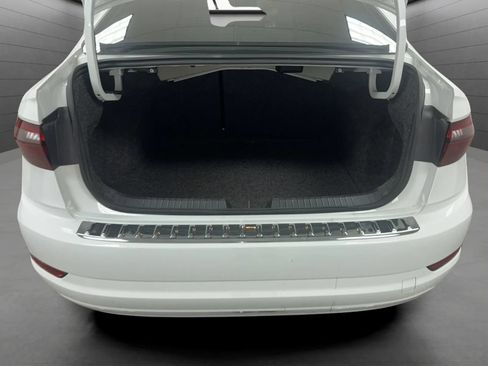 Used 2021 Volkswagen Jetta S FWD image 19