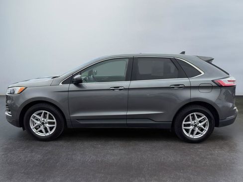 Used 2024 Ford Edge SEL image 2