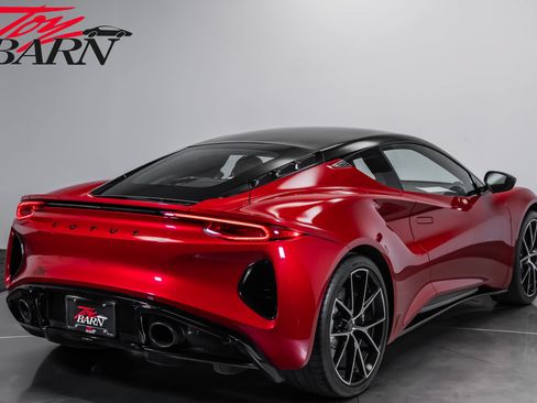 Used 2025 Lotus Emira RWD image 5
