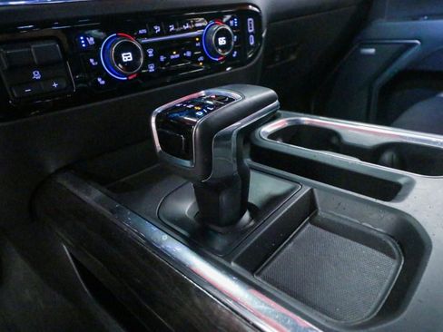 Used 2023 Chevrolet Silverado 1500 LTZ w/ LTZ Convenience Package II AWD/4WD image 19