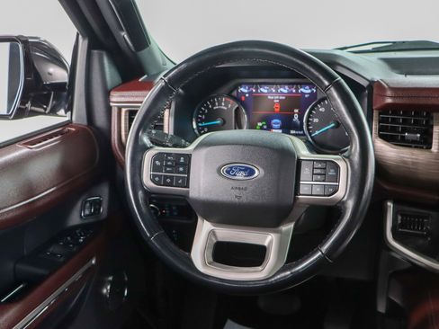 Used 2023 Ford Expedition Max Limited image 13