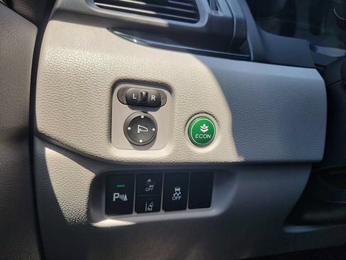 Used 2022 Honda Pilot Touring image 25