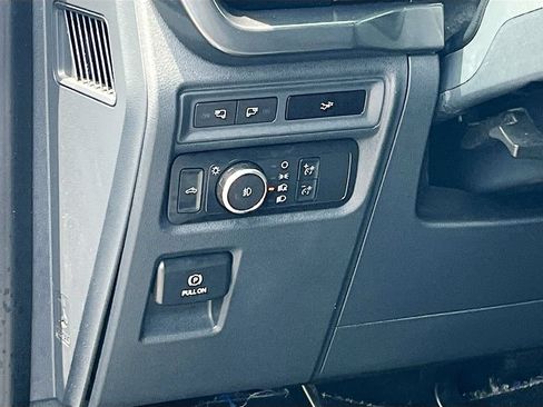Used 2022 Ford F150 XLT w/ Equipment Group 302A High AWD/4WD image 10